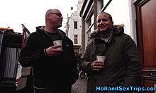 オランダの売春婦がハイヒールでオーラルプレジャーを与えるHDビデオ