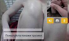 MILF Rusia petualangan webcam liar di coometchat