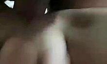 Amatérsky penis a domáca kundička v horúcom domácom videu