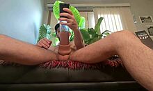 Kicsomagolás és Foyllyees automatikus péniszpumpája egy forró szóló üléshez