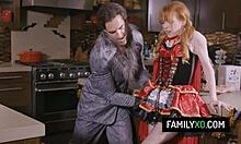 Madi Collins și Melody Mynx joacă într-un videoclip cu incest cu tematică de Halloween